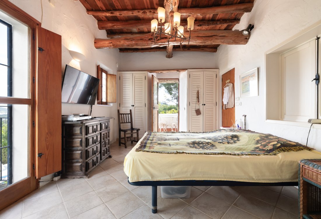 Traditional finca with panoramic views - 8