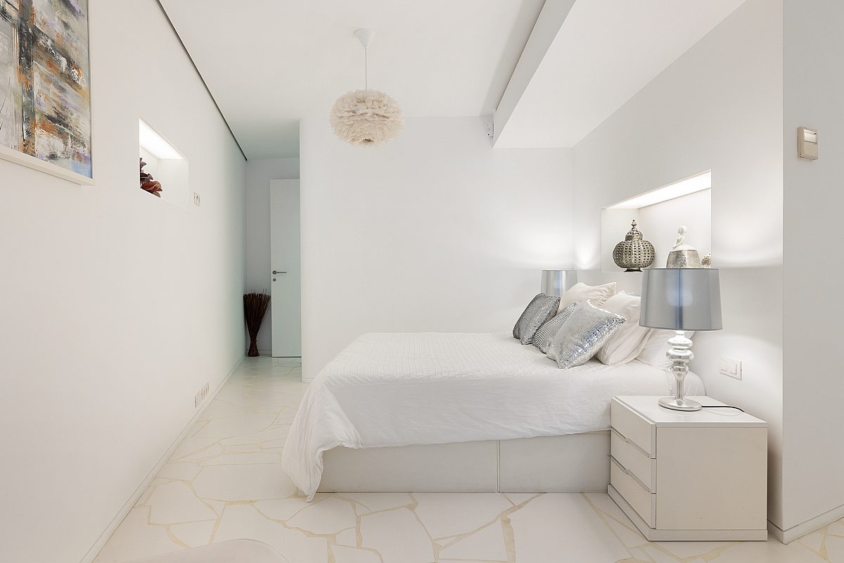 Move-in ready apartment with generous living space - 14