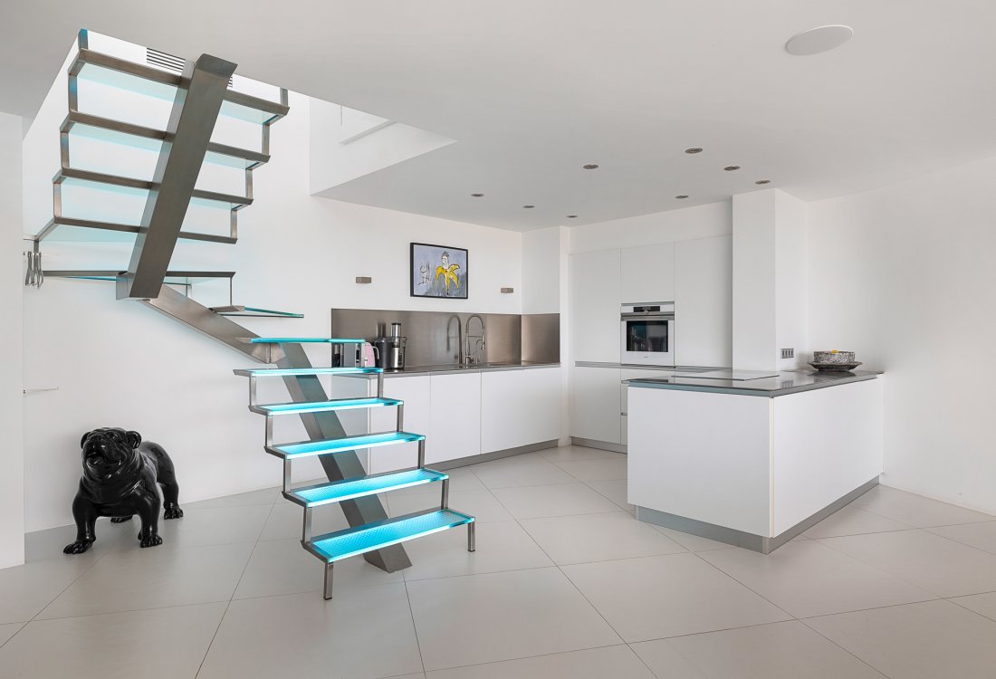 Exklusiv und luxuriös renoviertes Duplex-Penthouse - 5