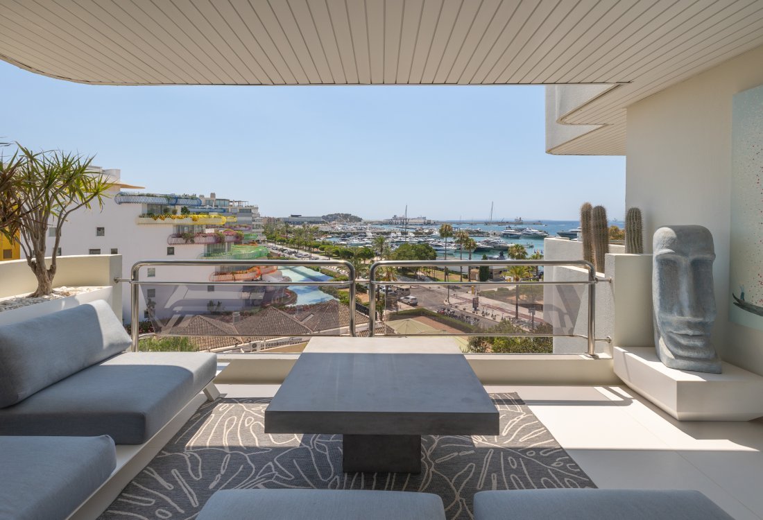 Exklusiv und luxuriös renoviertes Duplex-Penthouse - 11