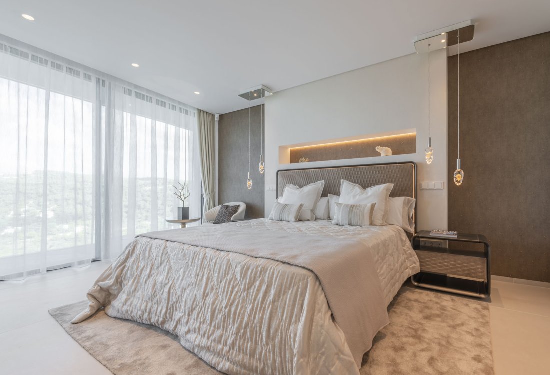 Modern luxury villa with exceptional design and panoramic views - 8