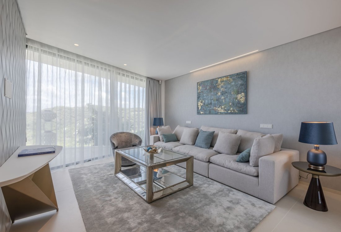 Modern luxury villa with exceptional design and panoramic views - 9