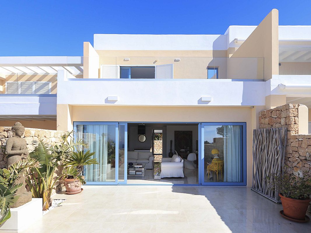 Stylish terraced house on the seafront - 10