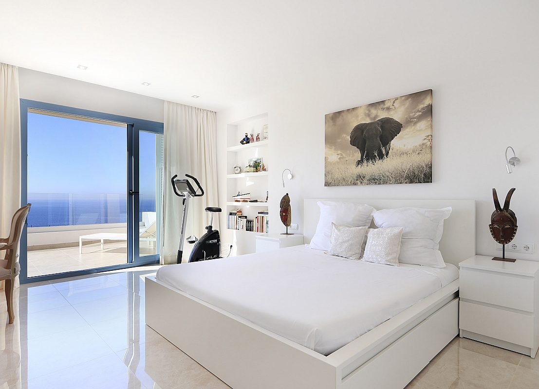 Stylish terraced house on the seafront - 7