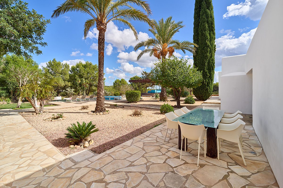 Elegant Finca with rental licence and expansive valley views - 27