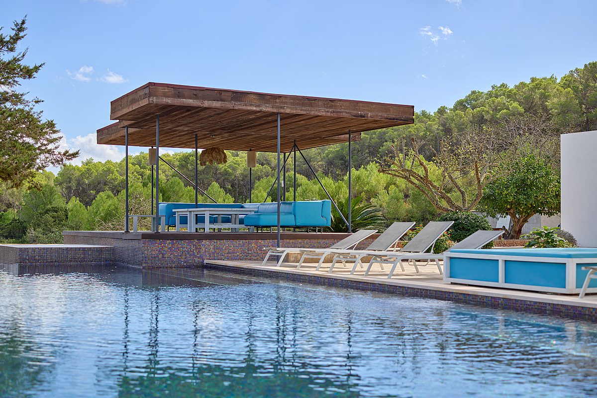 Elegant Finca with rental licence and expansive valley views - 29