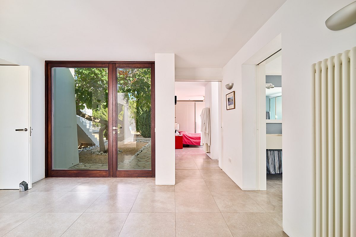 Elegant Finca with rental licence and expansive valley views - 9