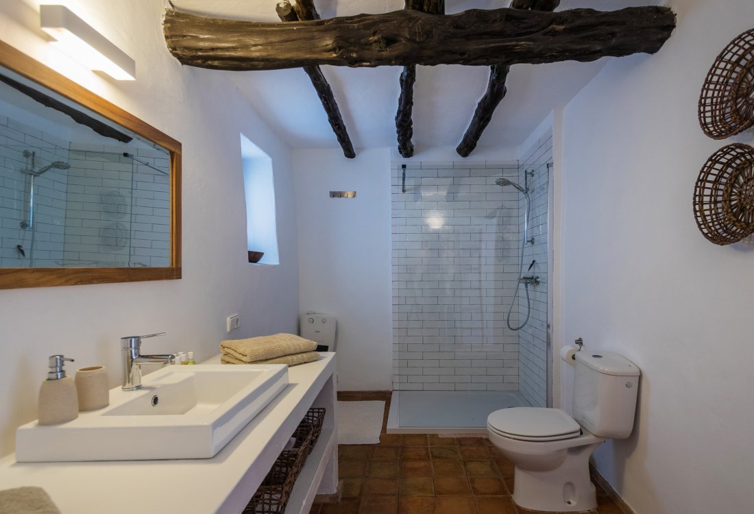 Moderne trifft Historie in dieser zeitgenössischen Villa - 23