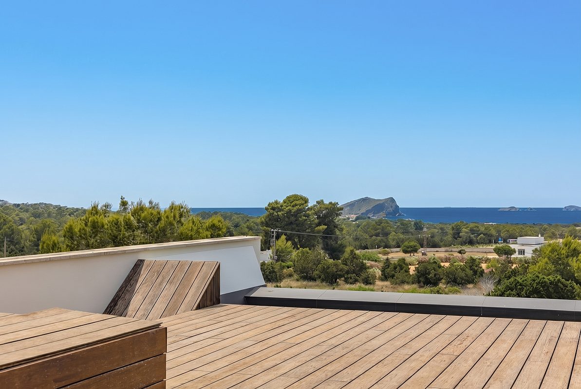 Contemporary new-build villa with private pool near the sea - 2