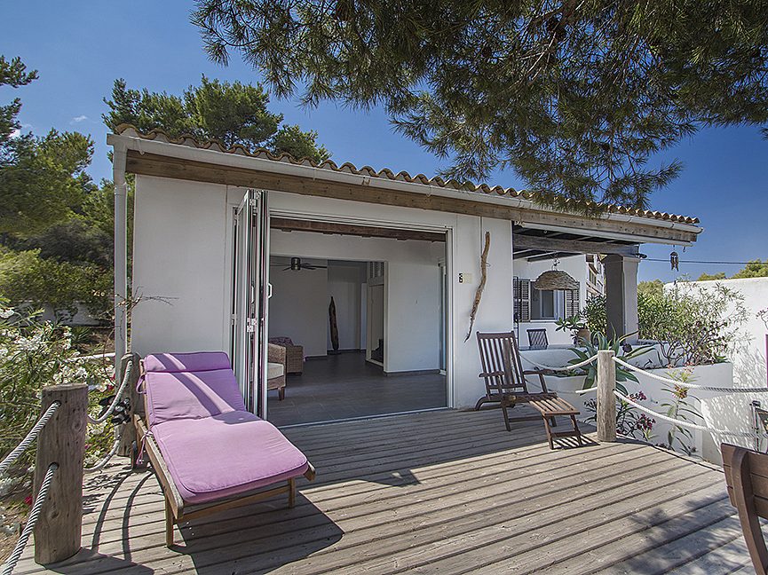 Casa mediterránea con vistas al mar y amplias terrazas - 5