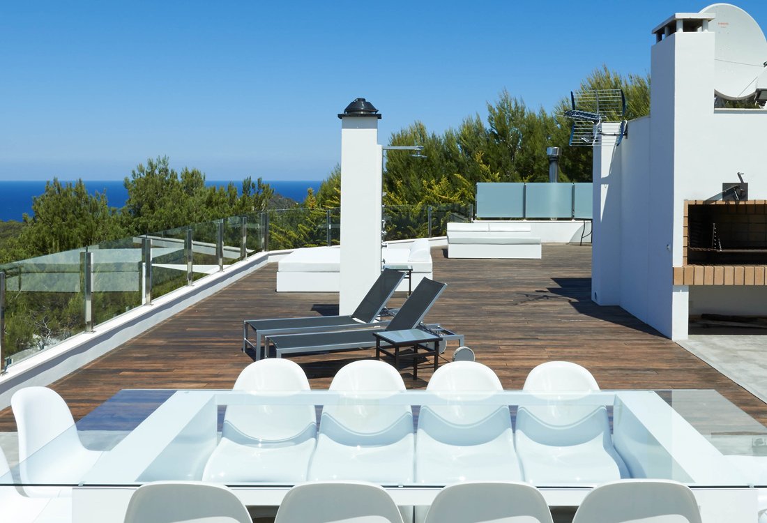 Luxurious villa in unique panoramic position - 6