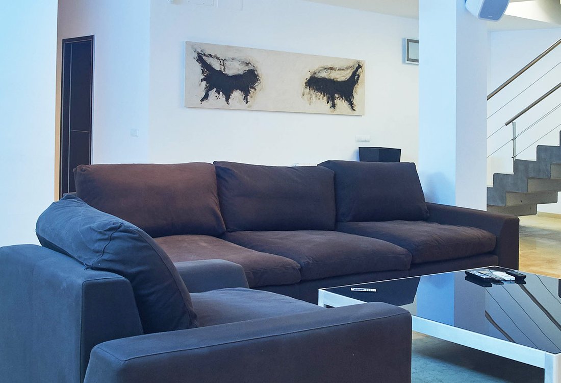 Luxurious villa in unique panoramic position - 19