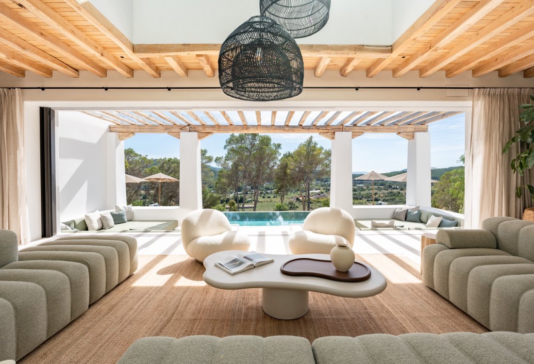 Finished Blakstad finca with views over the valley - 3