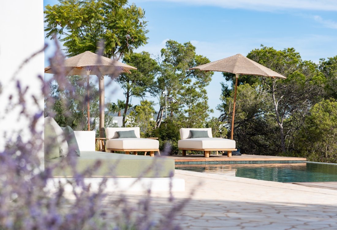 Finished Blakstad finca with views over the valley - 19