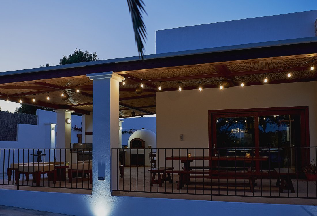 Stylish villa near the city - 25