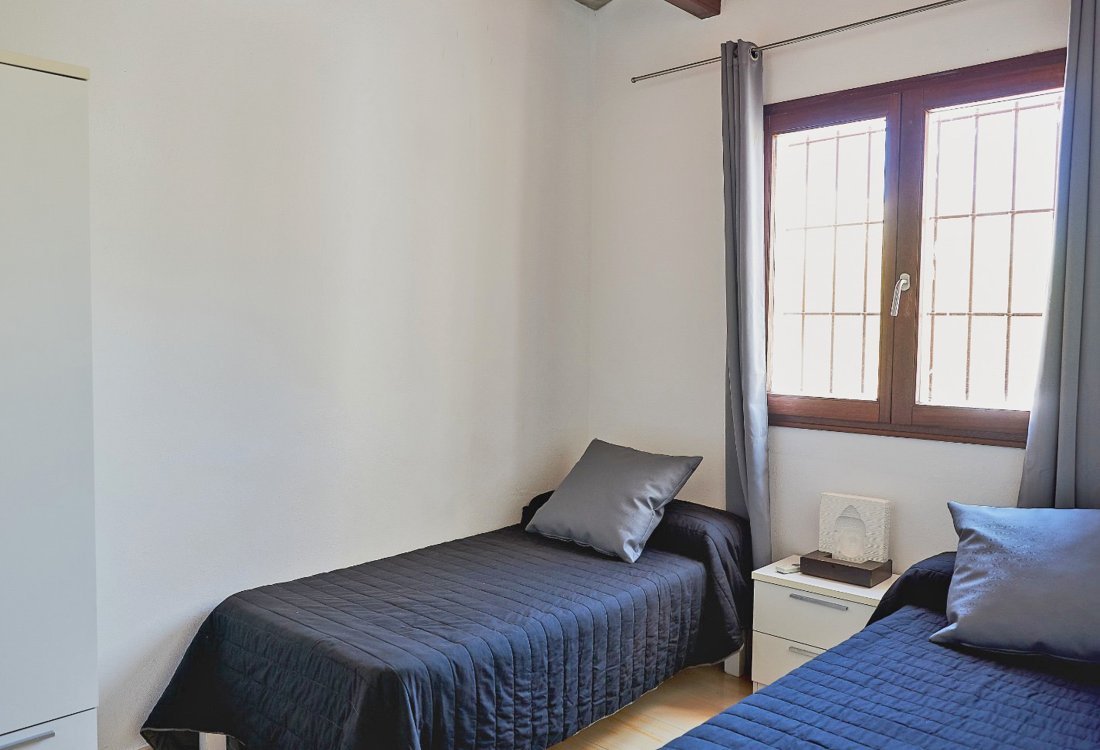 Stylish villa near the city - 18