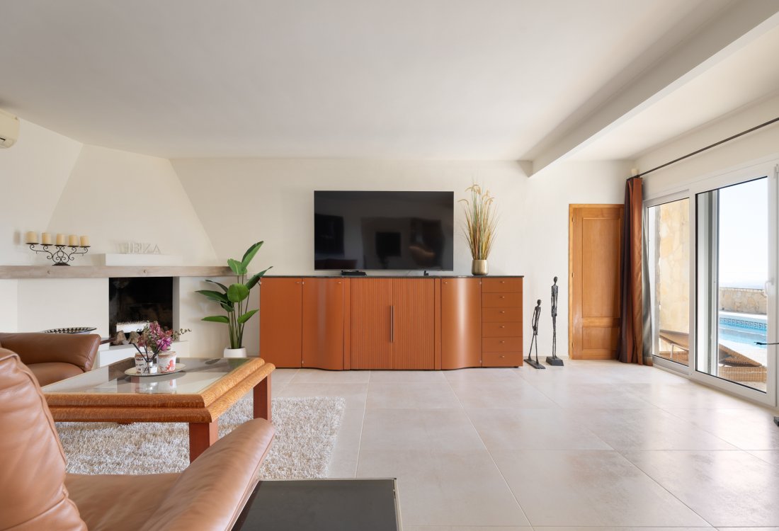 Propiedad representativa con espectaculares vistas panorámicas - 11