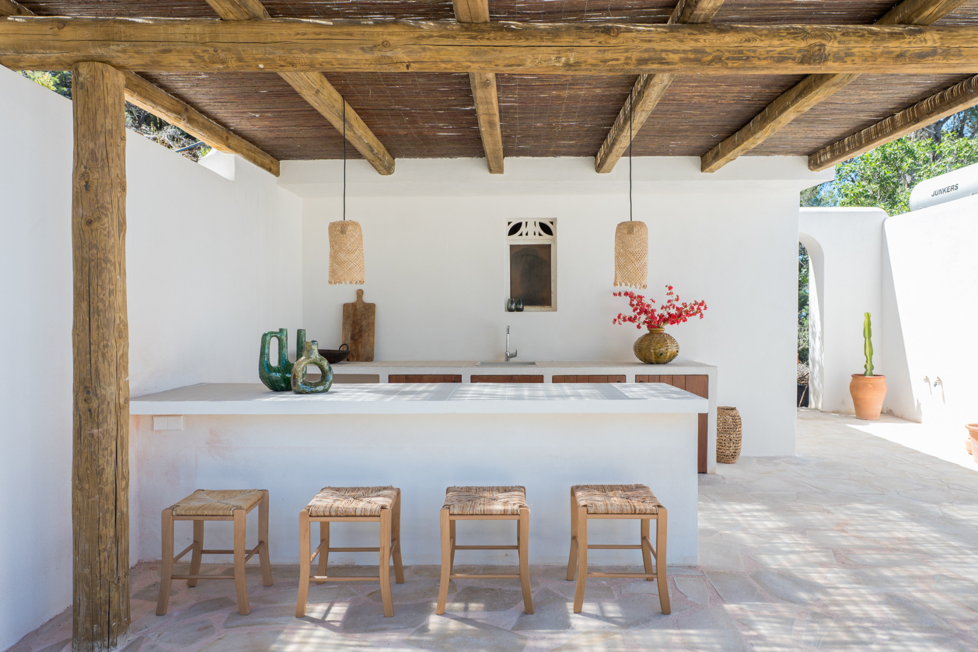 Boho style villa with a view of the sea and the mountains - 12