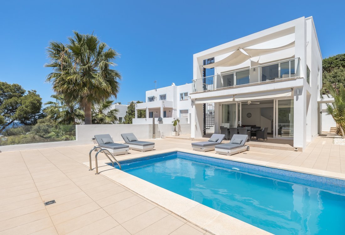Recently renovated villa with sea and sunset views - 1