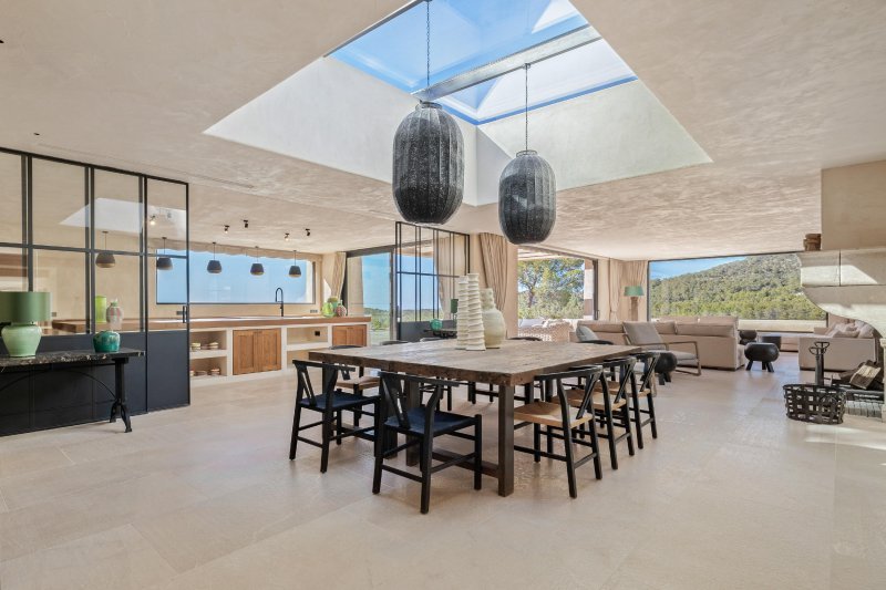 Outstanding villa with sunset sea views - 5