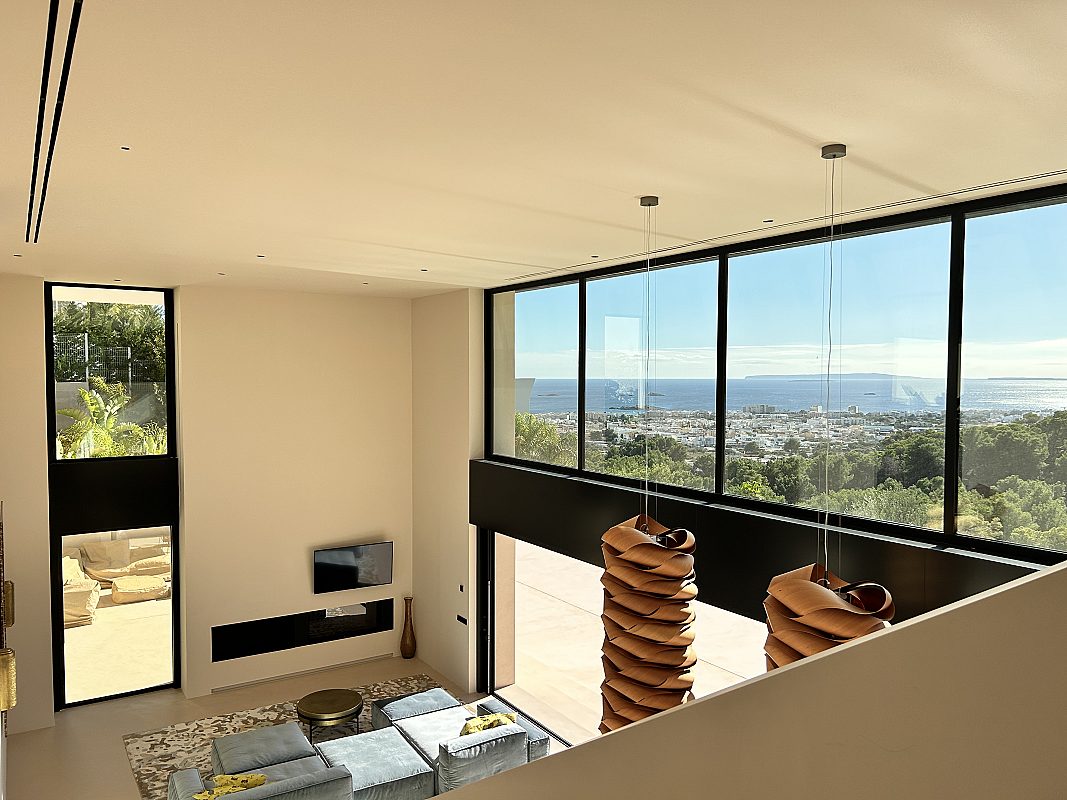 Exclusive designer villa with panoramic views near Ibiza Town - 5