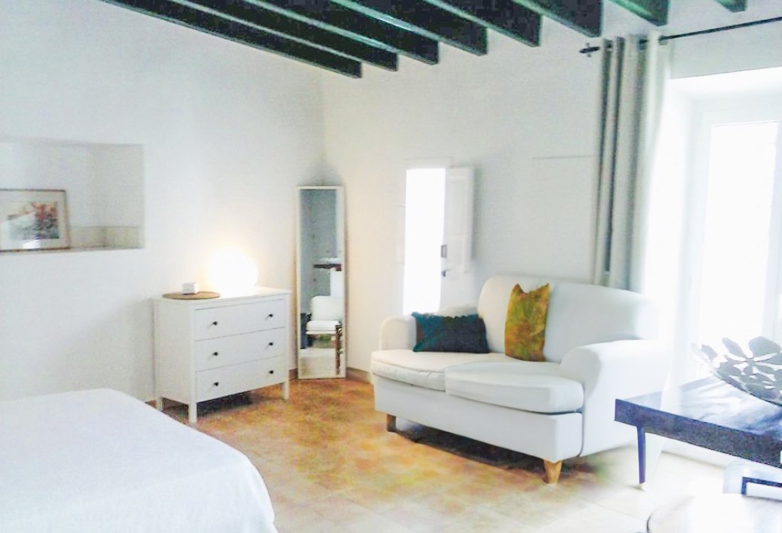 Three apartment property in the old town - 6