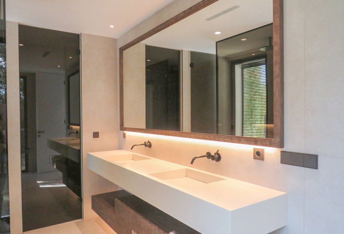Newly built villa in walking distance to beach - 14