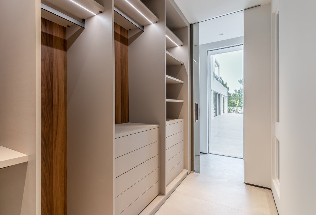 Newly built villa in walking distance to beach - 16