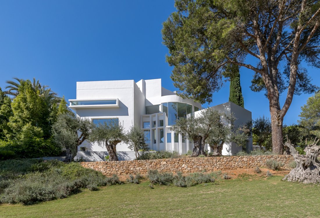 Espectacular villa de diseño en excelente ubicación - 10