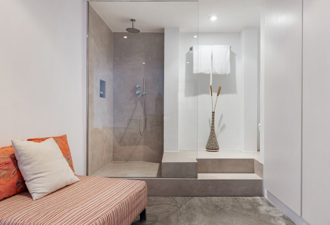 Espectacular villa de diseño en excelente ubicación - 25