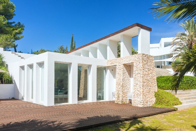 Spektakuläre Design-Villa in exzellenter Lage - 2
