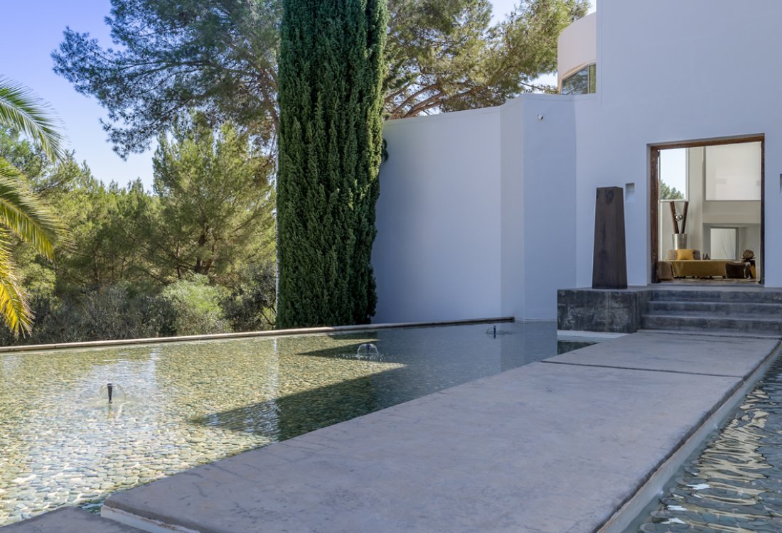 Espectacular villa de diseño en excelente ubicación - 31
