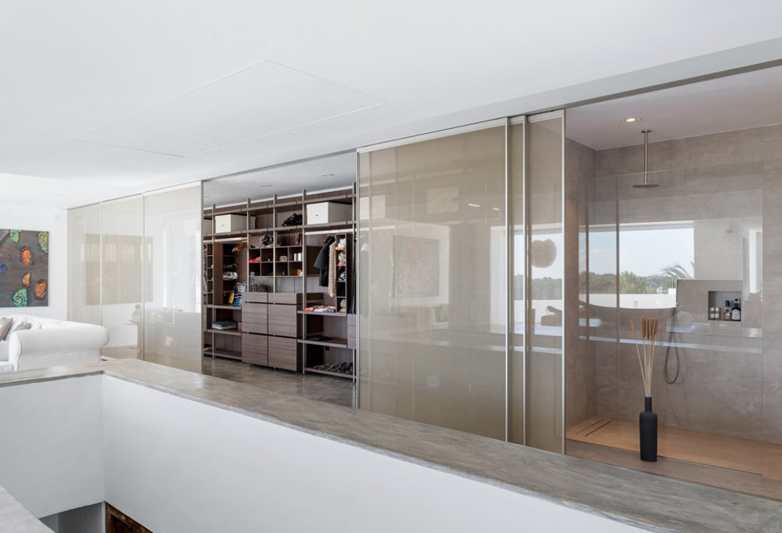 Espectacular villa de diseño en excelente ubicación - 17