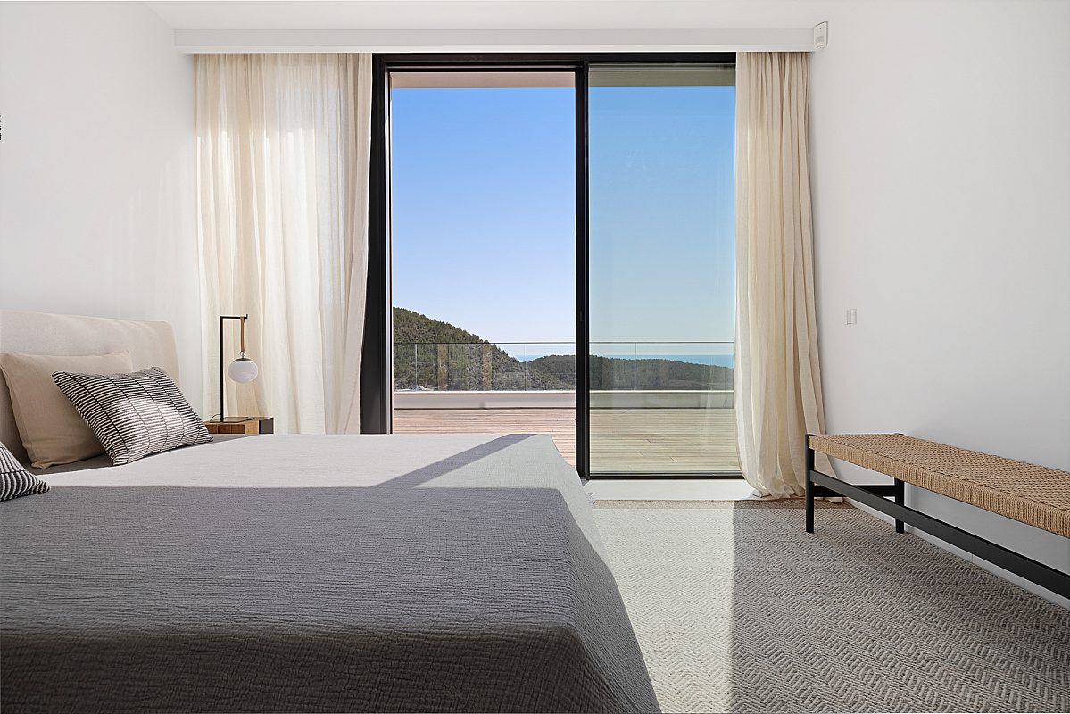 Villa con vistas panorámicas al mar en una urbanización cerrada - 21