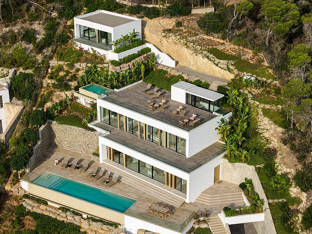 Villa con vistas panorámicas al mar en una urbanización cerrada - 28