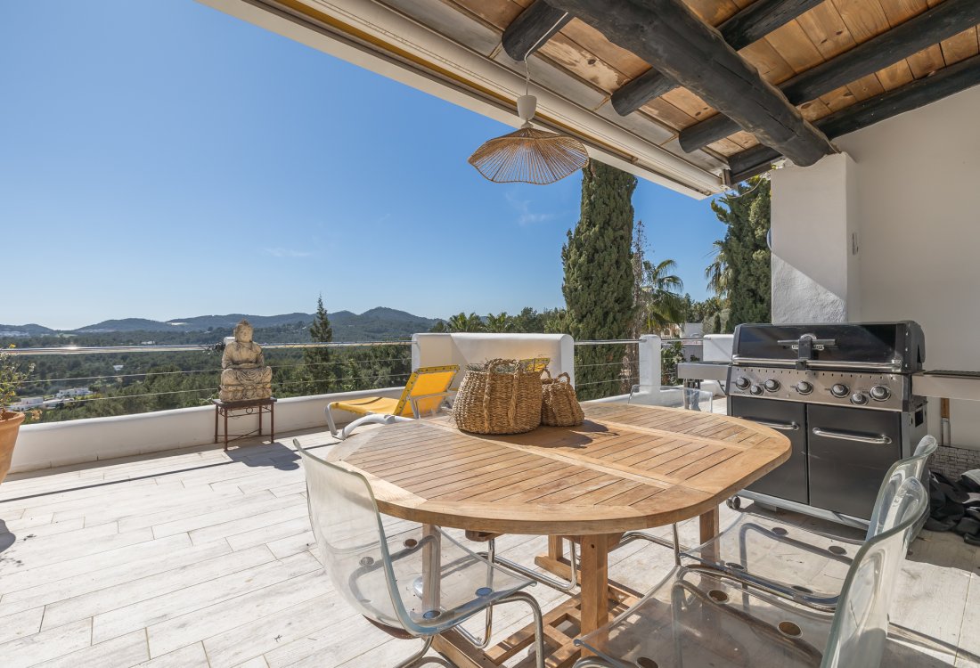 Mediterranean style villa with seaviews - 12