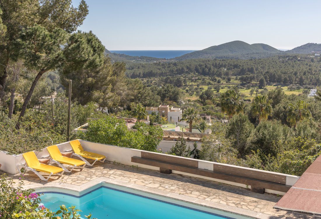 Mediterranean style villa with seaviews - 1