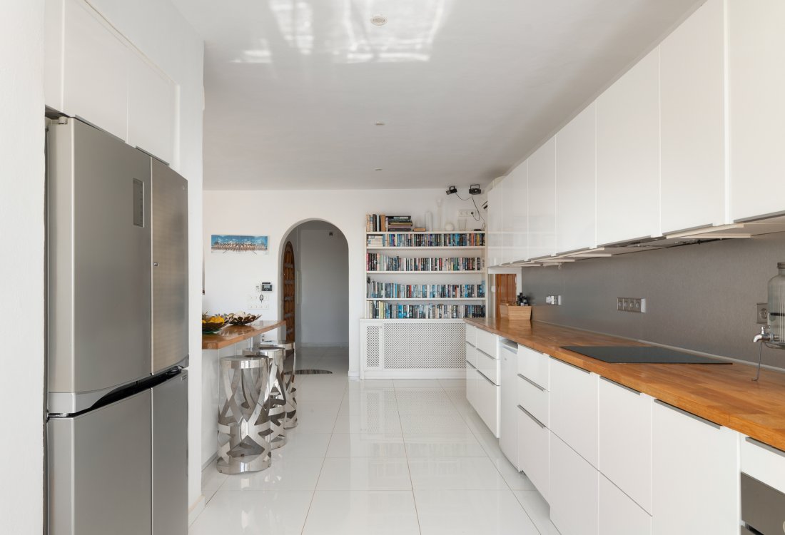 Mediterranean style villa with seaviews - 7