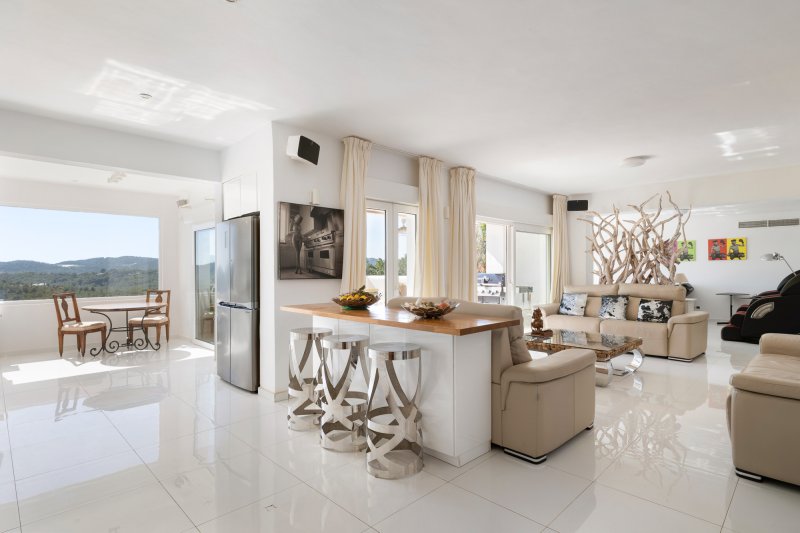 Villa im mediterranen Stil mit Meerblick - 3