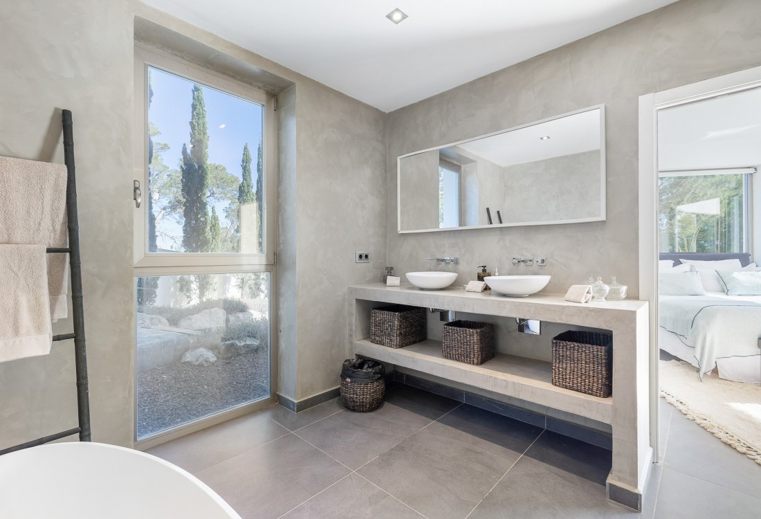 Exclusiva villa de diseño con vistas panorámicas en urbanización privada - 9