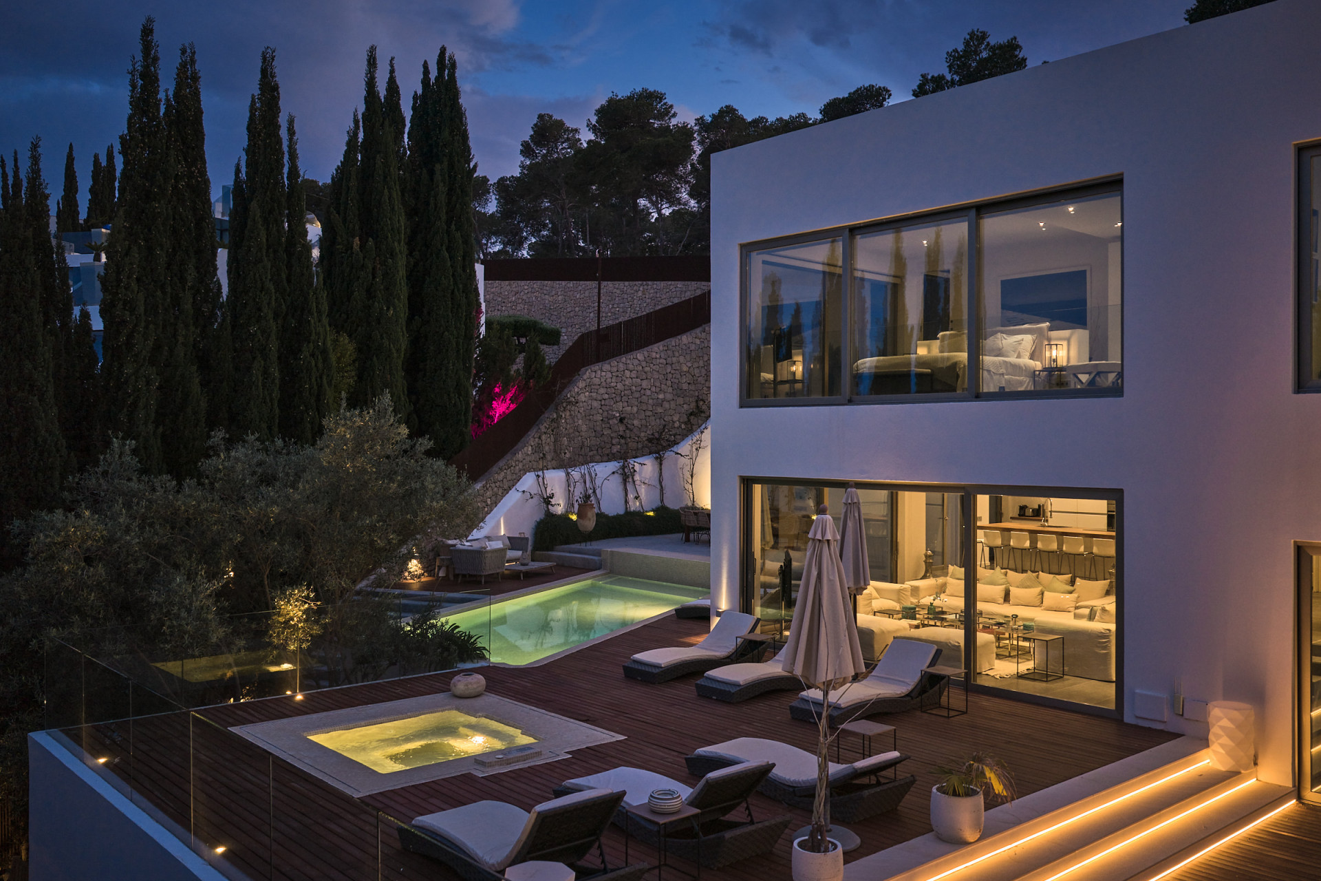 Modern villa with panoramic views in gated community - 25