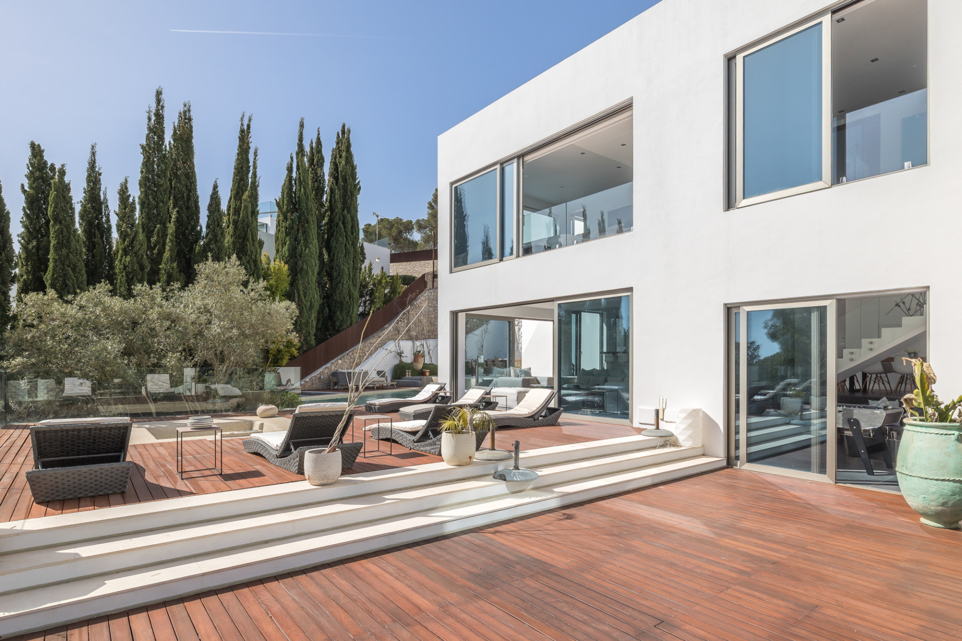 Modern villa with panoramic views in gated community - 21