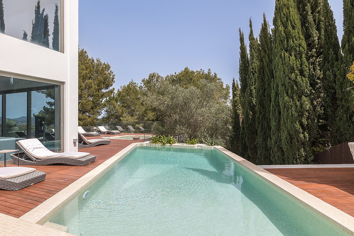 Moderne Villa mit Panoramablick in gesicherter Urbanisation - 16