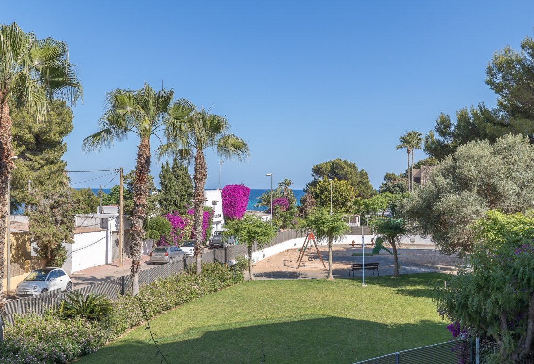 Apartamento luminoso céntrico y cerca del mar - 7
