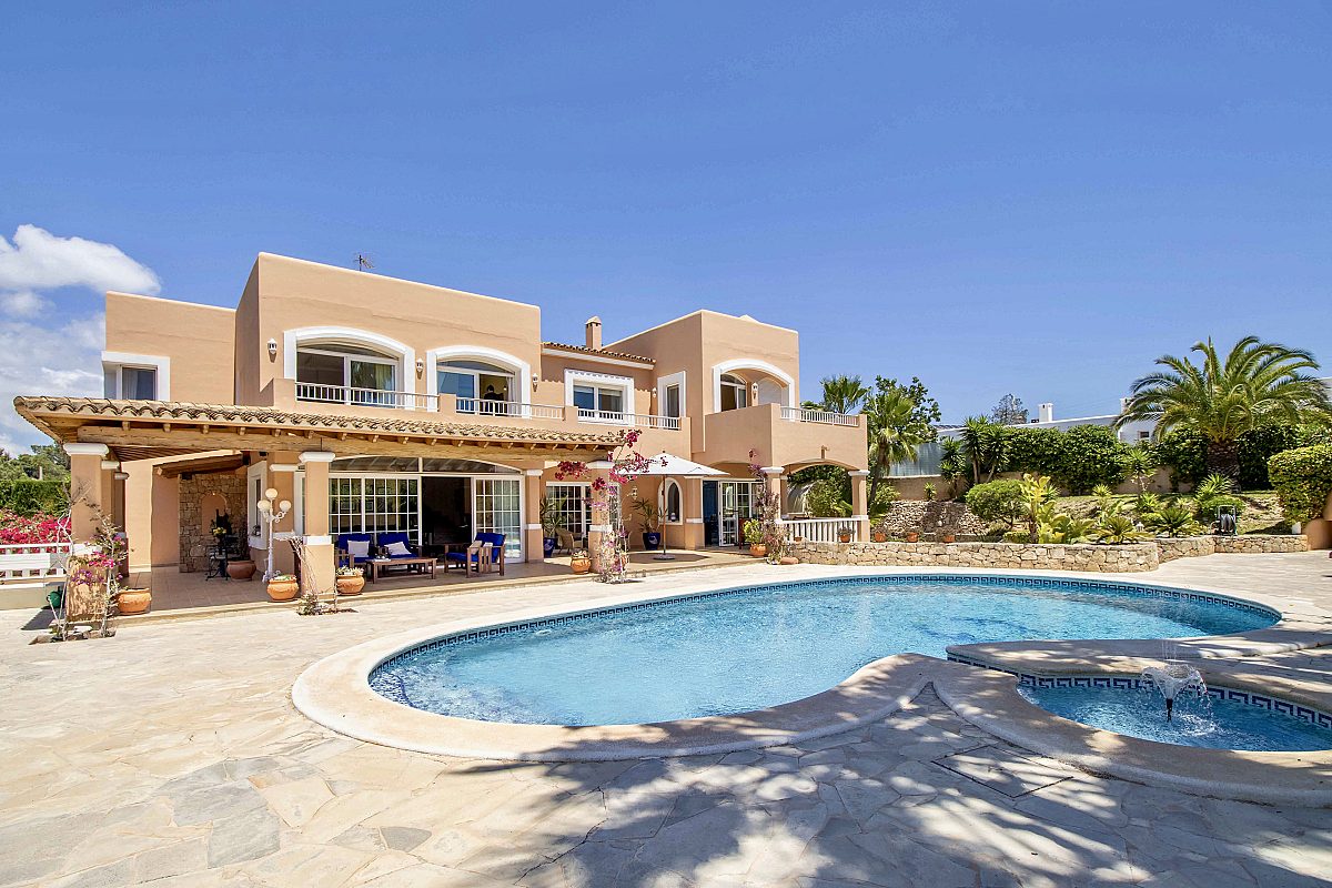 Großzügiges Familienhaus im mediterranen Stil Nahe Ibiza Stadt - 5