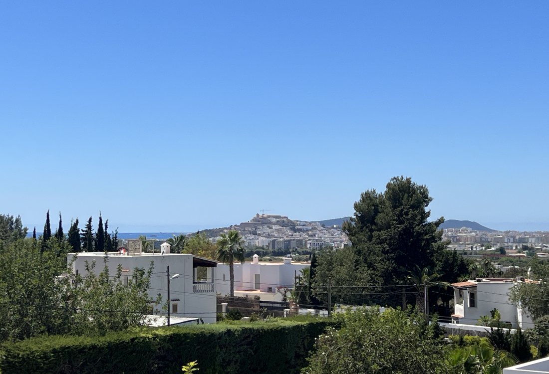 Großzügiges Familienhaus im mediterranen Stil Nahe Ibiza Stadt - 30
