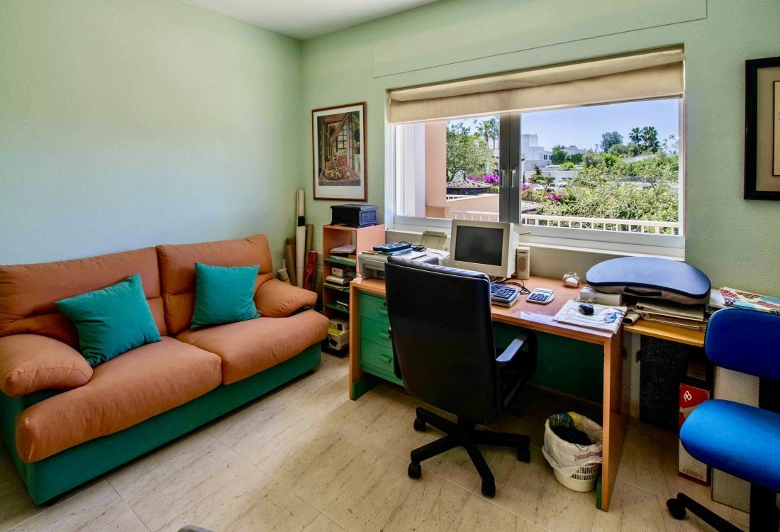 Großzügiges Familienhaus im mediterranen Stil Nahe Ibiza Stadt - 21