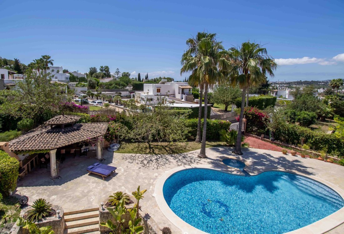Großzügiges Familienhaus im mediterranen Stil Nahe Ibiza Stadt - 7