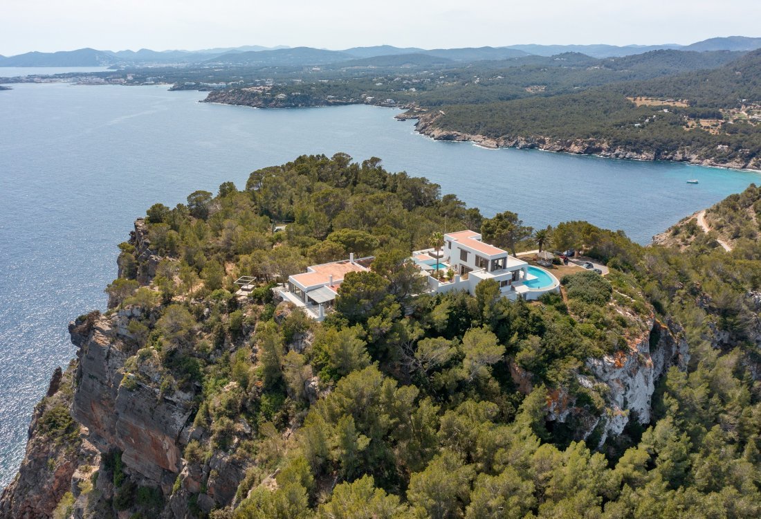 Private peninsula with access to the sea - 1
