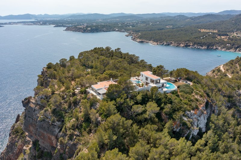 Private peninsula with access to the sea - 1
